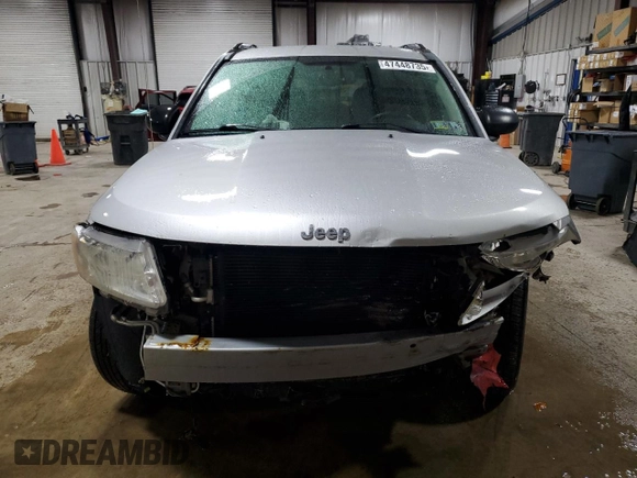 2013 Jeep Compass Latitude with VIN 1C4NJDEB9DD228730, listed as a Copart auction lot 47448735 with 74,447 mi miles and Salvage Title. Bid and sale history available at carsss.com. Image 5.