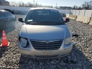 2006 Chrysler Town & Country LWB Limited with VIN 2A8GP64L26R762335, listed as a Copart auction lot 85253094 with 190,780 mi miles and Salvage Title. Bid and sale history available at carsss.com. Image 5.