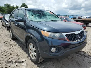 2013 Kia Sorento LX with VIN 5XYKT4A6XDG351167, listed as a Copart auction lot 59327815 with 114,499 mi miles and Salvage title. Bid and sale history available at DreamBid. Image 4.