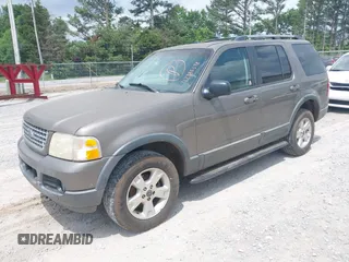 2003 Ford Explorer XLT z VIN 1FMZU63KX3UB62643, wystawiony jako IAAI lot #42185398 z przebiegiem 175 926 mil mil oraz . Historia ofert i sprzedaży dostępna na DreamBid. Obrazek 2.