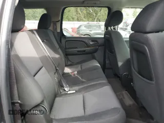 2011 Chevrolet Suburban z VIN 1GNSKHE3XBR184616, wystawiony jako Copart lot #86051484 z przebiegiem 136 597 mil mil oraz Szkoda całkowita • Salvage title. Historia ofert i sprzedaży dostępna na DreamBid. Obrazek 11.