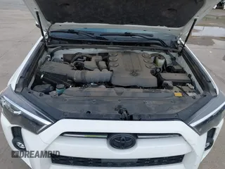 2023 Toyota 4Runner SR5 Premium z VIN JTEFU5JR4P5280720, wystawiony jako IAAI lot #42485671 z przebiegiem 38 785 mil mil oraz . Historia ofert i sprzedaży dostępna na DreamBid. Obrazek 10.