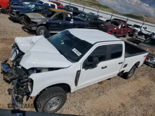 2024 Ford Super Duty F-250 SRW XL with VIN 1FT7W2BA2RED32472, listed as a Copart auction lot 49108255 with 15,826 mi miles and Salvage Title. Bid and sale history available at carsss.com. Image 1.