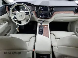 2020 Volvo XC60 Inscription z VIN YV4102DL1L1421094, wystawiony jako Copart lot #69822114 z przebiegiem 45 189 mil mil oraz Szkoda całkowita • Salvage title. Historia ofert i sprzedaży dostępna na DreamBid. Obrazek 8.