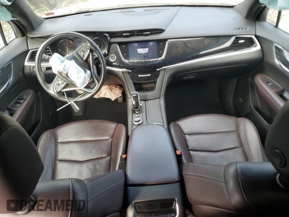2020 Cadillac XT6 AWD Premium Luxury z VIN 1GYKPDRS0LZ115837, wystawiony jako Copart lot #47559405 z przebiegiem 82 581 mil mil oraz Szkoda całkowita • Salvage title. Historia ofert i sprzedaży dostępna na DreamBid. Obrazek 8.