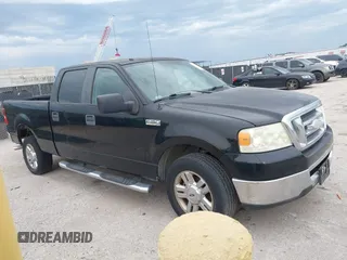 2007 Ford F-150 XLT z VIN 1FTRW12W67KC73472, wystawiony jako IAAI lot #42450421 z przebiegiem 191 653 mil mil oraz . Historia ofert i sprzedaży dostępna na DreamBid. Obrazek 1.