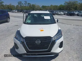 2023 Nissan Kicks S z VIN 3N1CP5BV1PL529911, wystawiony jako IAAI lot #41929559 z przebiegiem 24 060 mil mil oraz . Historia ofert i sprzedaży dostępna na DreamBid. Obrazek 11.