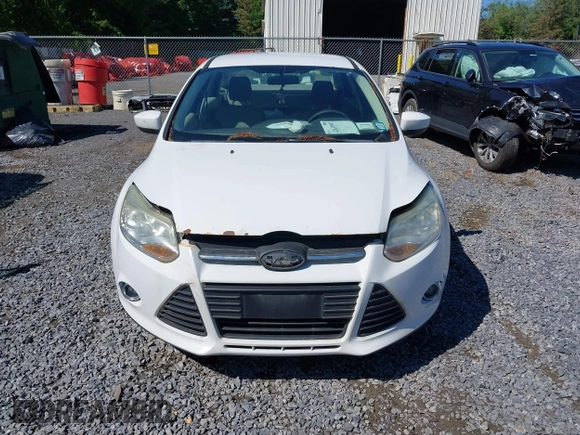 2012 Ford Focus SE with VIN 1FAHP3F27CL218986, listed as a IAAI auction lot 42633997 with 163,414 mi miles and . Bid and sale history available at DreamBid. Image 6.