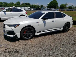 2022 Acura TLX w/A-Spec Pkg with VIN 19UUB2F63KA001533, listed as a Copart auction lot 60026834 with 18,120 mi miles and Salvage Title. Bid and sale history available at carsss.com. Image 1.