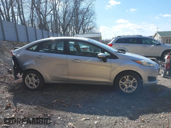 2016 Ford Fiesta SE with VIN 3FADP4BJ4GM106538, listed as a IAAI auction lot 41871345 with 123,847 mi miles. Bid and sale history available at carsss.com. Image 14.