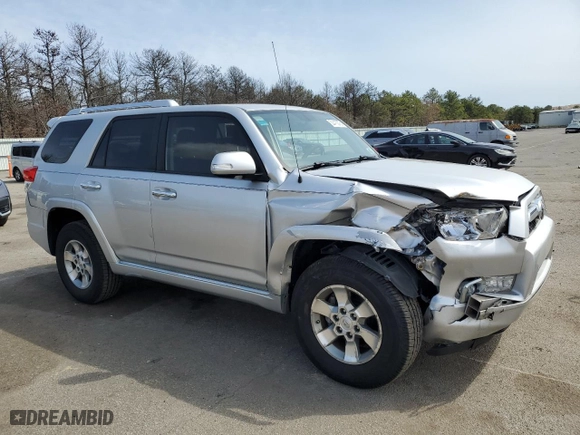 2010 Toyota 4Runner SR5 with VIN JTEZU5JR8A5003413, listed as a Copart auction lot 52416375 with 170,321 mi miles and Salvage Title. Bid and sale history available at carsss.com. Image 4.