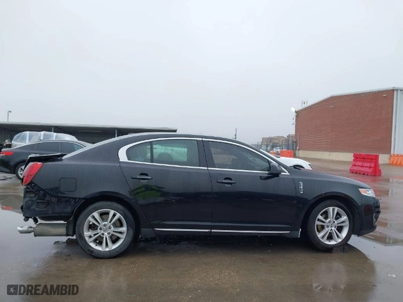 2010 Lincoln MKS with VIN 1LNHL9DR3AG614634, listed as a IAAI auction lot 41443936 with 245361 miles. Bid and sale history available at carsss.com. Image 14.