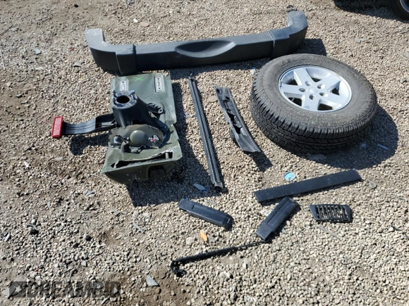 2016 Jeep Wrangler Unlimited Sport with VIN 1C4BJWDG4GL101387, listed as a Copart auction lot 49163905 with 96,956 mi miles and Salvage Title. Bid and sale history available at DreamBid. Image 13.