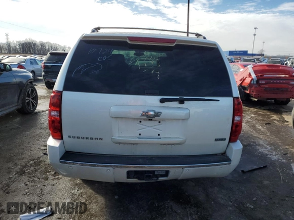 2010 Chevrolet Suburban LTZ with VIN 1GNUKKE34AR129518, listed as a Copart auction lot 44258685 with 207,002 mi miles and Clean Title. Bid and sale history available at carsss.com. Image 6.