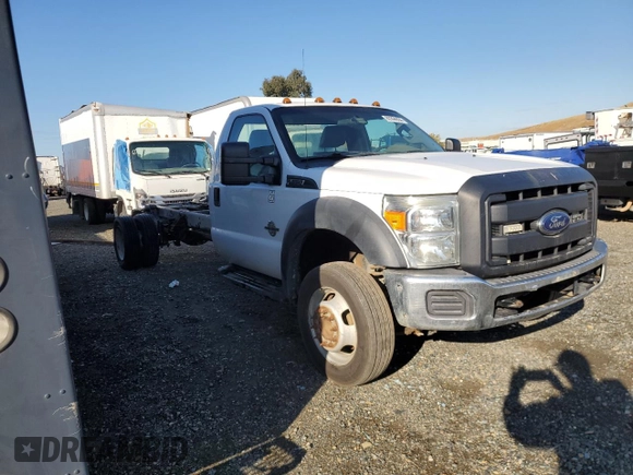 2014 Ford F-550 XL z VIN 1FDUF5GTXEEA62220, wystawiony jako Copart lot #80396924 z przebiegiem 130 587 mil mil oraz Tytuł czysty. Historia ofert i sprzedaży dostępna na DreamBid. Obrazek 4.