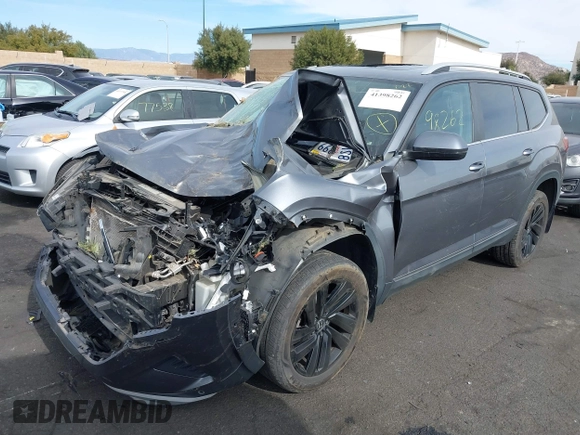 2021 Volkswagen Atlas SEL с VIN 1V2BR2CA2MC520525, выставлен на аукционе IAAI как лот 41398262 с пробегом 48 107 миль миль и . История ставок и продаж доступна на DreamBid. Изображение 18.