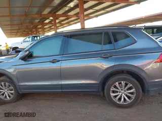 2018 Volkswagen Tiguan S with VIN 3VV1B7AX6JM024225, listed as a IAAI auction lot 41751253 with 53,317 mi miles. Bid and sale history available at carsss.com. Image 15.