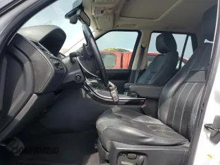 2011 Land Rover Range Rover Sport SC z VIN SALSH2E45BA713068, wystawiony jako Copart lot #51759325 z przebiegiem 134 832 mil mil oraz Szkoda całkowita • Salvage title. Historia ofert i sprzedaży dostępna na DreamBid. Obrazek 7.