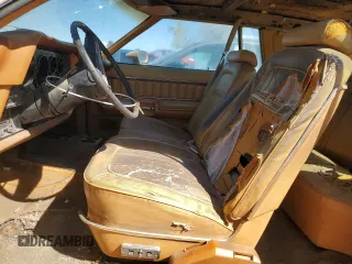 1977 Mercury Cougar z VIN 7A93H513790, wystawiony jako Copart lot #49360465 z przebiegiem 11 729 mil mil oraz Czysty tytuł • Clean title. Historia ofert i sprzedaży dostępna na DreamBid. Obrazek 7.