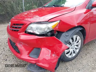 2013 Toyota Corolla L with VIN 2T1BU4EE1DC959881, listed as a IAAI auction lot 42167160 with 83,502 mi miles and . Bid and sale history available at DreamBid. Image 6.