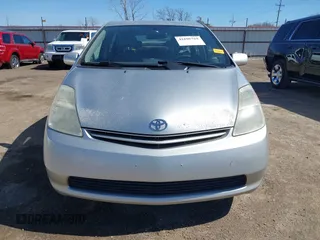 2005 Toyota Prius with VIN JTDKB20U153124639, listed as a IAAI auction lot 41696769 with 245,061 mi miles. Bid and sale history available at carsss.com. Image 12.