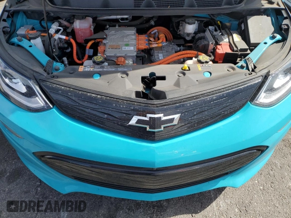2020 Chevrolet Bolt EV Premier с VIN 1G1FZ6S04L4129672, выставлен на аукционе Copart как лот 51336235 с пробегом 31 808 миль миль и Списание • Salvage title. История ставок и продаж доступна на DreamBid. Изображение 11.