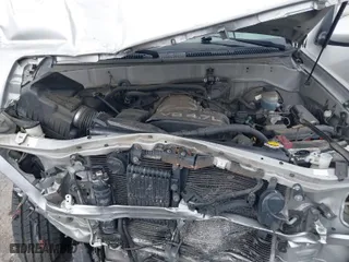 2004 Toyota Sequoia SR5 with VIN 5TDZT34A24S219659, listed as a IAAI auction lot 41784013 with 1 mi miles. Bid and sale history available at carsss.com. Image 10.