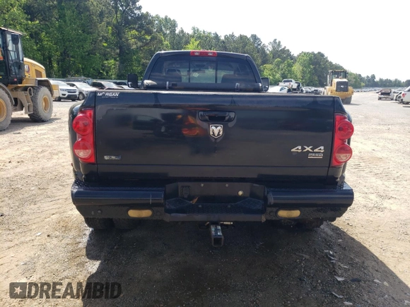 2009 Dodge 3500 SLT z VIN 3D7MX48L69G536565, wystawiony jako Copart lot #51848415 z przebiegiem 232 073 mil mil oraz Szkoda całkowita • Salvage title. Historia ofert i sprzedaży dostępna na DreamBid. Obrazek 6.