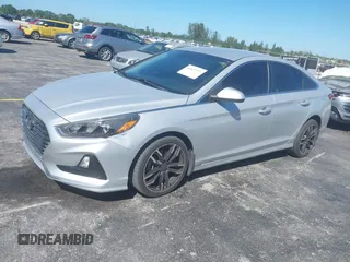 2019 Hyundai Sonata SE with VIN 5NPE24AF3KH810903, listed as a IAAI auction lot 41831371 with 68,317 mi miles and . Bid and sale history available at carsss.com. Image 19.