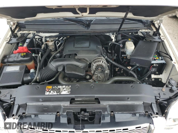 2011 GMC Yukon SLT with VIN 1GKS1CE0XBR401817, listed as a Copart auction lot 62592884 with 118,511 mi miles and Non Repairable. Bid and sale history available at carsss.com. Image 12.