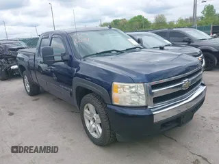 2008 Chevrolet Silverado 1500 1LT with VIN 2GCEK19J981271298, listed as a IAAI auction lot 42242284 with 186,255 mi miles and . Bid and sale history available at DreamBid. Image 1.