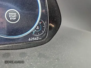 2020 Hyundai Palisade Limited z VIN KM8R5DHE4LU071615, wystawiony jako IAAI lot #42566424 z przebiegiem 62 562 mil mil oraz . Historia ofert i sprzedaży dostępna na DreamBid. Obrazek 1.