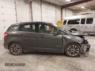 2018 Ford C-Max Titanium with VIN 1FADP5DU5JL101340, listed as a IAAI auction lot 41816730 with 102,207 mi miles and . Bid and sale history available at DreamBid. Image 13.