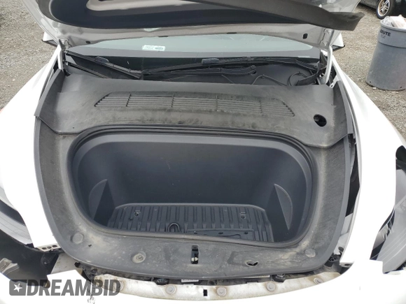 2022 Tesla Model Y Performance with VIN 7SAYGDEFXNF396758, listed as a Copart auction lot 59006365 with 47,882 mi miles and Salvage title. Bid and sale history available at DreamBid. Image 12.