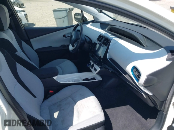 2016 Toyota Prius Four with VIN JTDKARFUXG3511034, listed as a IAAI auction lot 42137394 with 77,424 mi miles. Bid and sale history available at carsss.com. Image 5.