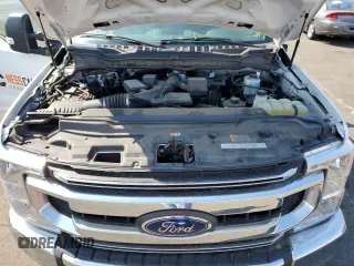 2022 Ford F-250 XL with VIN 1FT7X2B63NEG34856, listed as a Copart auction lot 70211314 with 30,919 mi miles and Salvage Title. Bid and sale history available at DreamBid. Image 11.