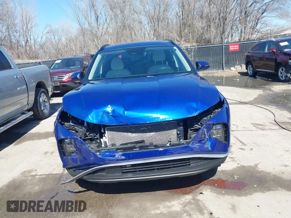 2023 Hyundai Tucson SEL with VIN 5NMJF3AE4PH220721, listed as a IAAI auction lot 41720143 with 32,041 mi miles. Bid and sale history available at carsss.com. Image 6.
