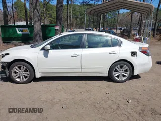 2010 Nissan Altima 3.5 SR with VIN 1N4BL2AP8AN538141, listed as a IAAI auction lot 41886965 with 156,364 mi miles. Bid and sale history available at carsss.com. Image 15.