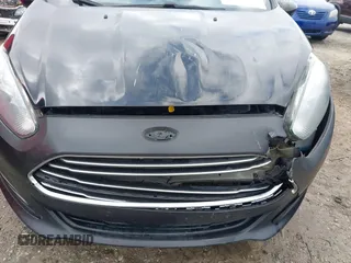 2018 Ford Fiesta SE with VIN 3FADP4EJ0JM133190, listed as a IAAI auction lot 41952815 with 69,930 mi miles. Bid and sale history available at carsss.com. Image 19.
