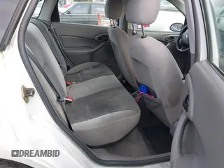 2003 Ford Focus LX with VIN 1FAFP33P73W156382, listed as a IAAI auction lot 41591885 with 174,169 mi miles and . Bid and sale history available at carsss.com. Image 8.