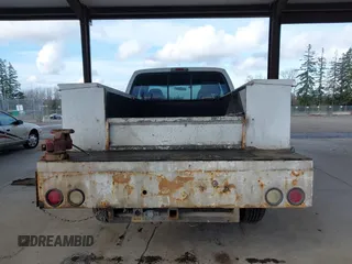 1999 Ford F-250 XL с VIN 1FTNX21F0XED29133, выставлен на аукционе IAAI как лот 41713142 с пробегом 357 060 миль миль и . История ставок и продаж доступна на DreamBid. Изображение 16.