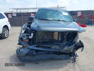 2023 Ford F-150 XL z VIN 1FTEW1CP7PKF95883, wystawiony jako IAAI lot #42356708 z przebiegiem Nie podano mil oraz . Historia ofert i sprzedaży dostępna na DreamBid. Obrazek 6.