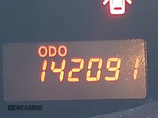 2008 Scion xD z VIN JTKKU10468J020158, wystawiony jako IAAI lot #42210532 z przebiegiem 142 091 mil mil oraz . Historia ofert i sprzedaży dostępna na DreamBid. Obrazek 16.