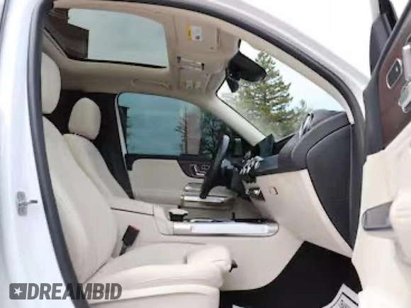 2023 Mercedes-Benz EQB 300 z VIN W1N9M0KB4PN069XXX, wystawiony jako Copart lot #57796805 z przebiegiem 12 941 mil mil oraz Tytuł czysty. Historia ofert i sprzedaży dostępna na DreamBid. Obrazek 5.