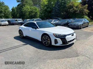 2023 Audi RS e-tron GT z VIN WAUBHBFW2P7900552, wystawiony jako Copart lot #67729684 z przebiegiem 1512 mil mil oraz Tytuł czysty. Historia ofert i sprzedaży dostępna na DreamBid. Obrazek 1.