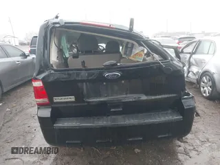 2012 Ford Escape XLS z VIN 1FMCU9C73CKB34021, wystawiony jako IAAI lot #40971529 z przebiegiem Nie podano mil oraz . Historia ofert i sprzedaży dostępna na DreamBid. Obrazek 15.