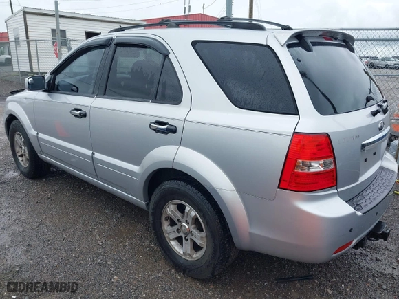 2007 Kia Sorento EX with VIN KNDJC736875707980, listed as a IAAI auction lot 42050535 with 209,126 mi miles. Bid and sale history available at carsss.com. Image 3.