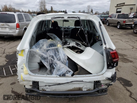2021 Volkswagen Tiguan S with VIN 3VV0B7AX1MM074272, listed as a Copart auction lot 43519695 with 35,021 mi miles and Salvage title. Bid and sale history available at DreamBid. Image 6.