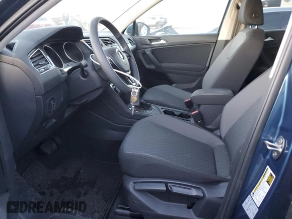 2019 Volkswagen Tiguan S with VIN 3VV1B7AX4KM198859, listed as a Copart auction lot 87590015 with 5,328 mi miles and Clean title. Bid and sale history available at DreamBid. Image 7.