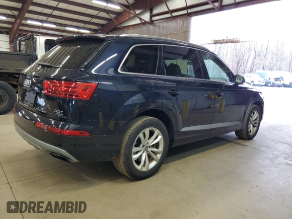 2017 Audi Q7 Premium Plus with VIN WA1LAAF78HD029250, listed as a Copart auction lot 52491135 with 141,889 mi miles and Clean title. Bid and sale history available at DreamBid. Image 3.